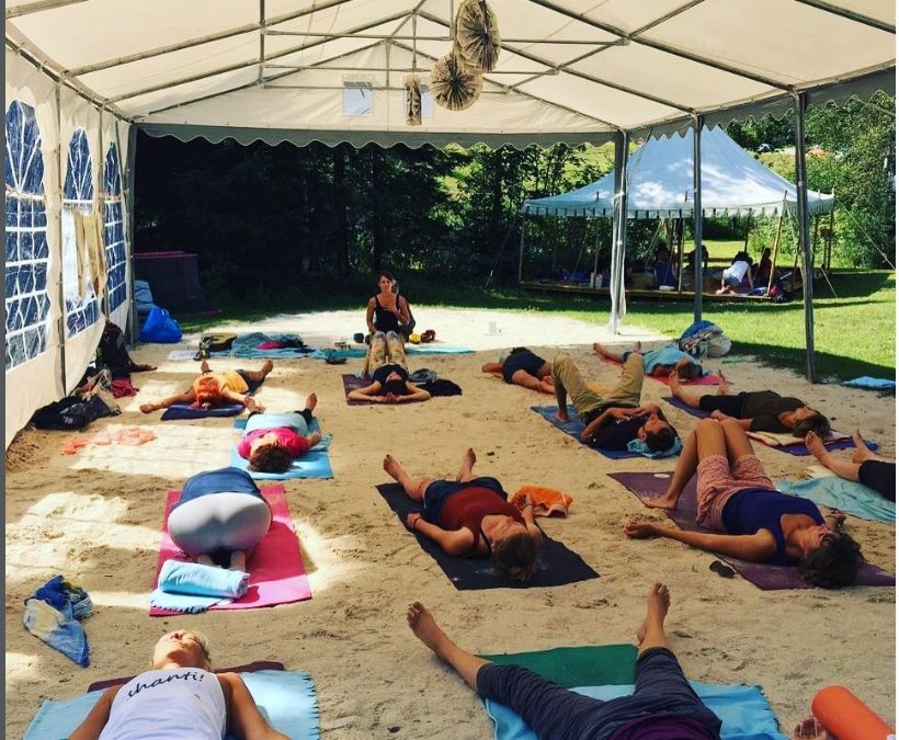 Yogalehrer Ausbildung Deutschland oder Ausland – was ist sinnvoll?